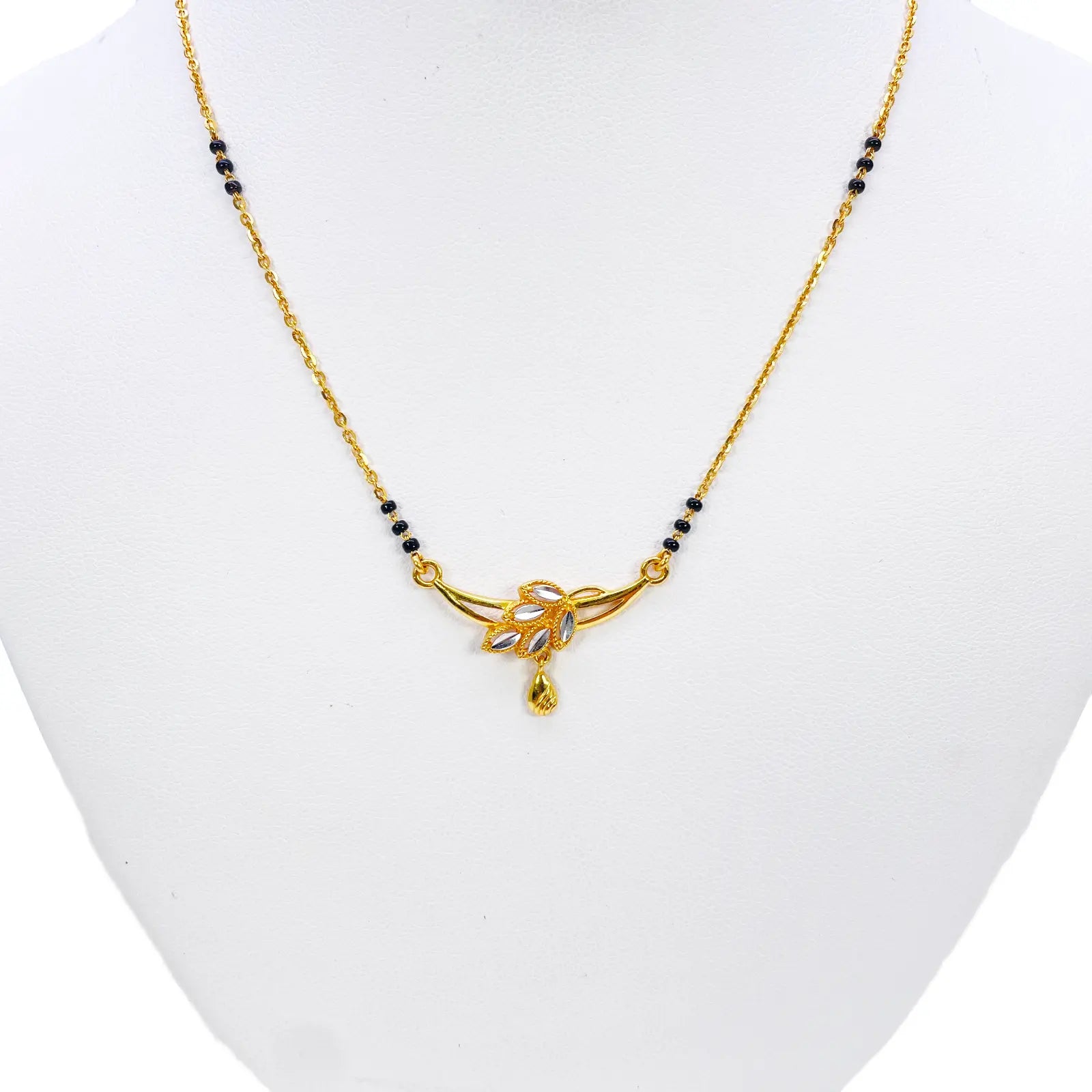 22ct Yellow Gold Mangalsutra Two-Tone Leaf Necklace 18.5'' inches  Mangalsutra Chains