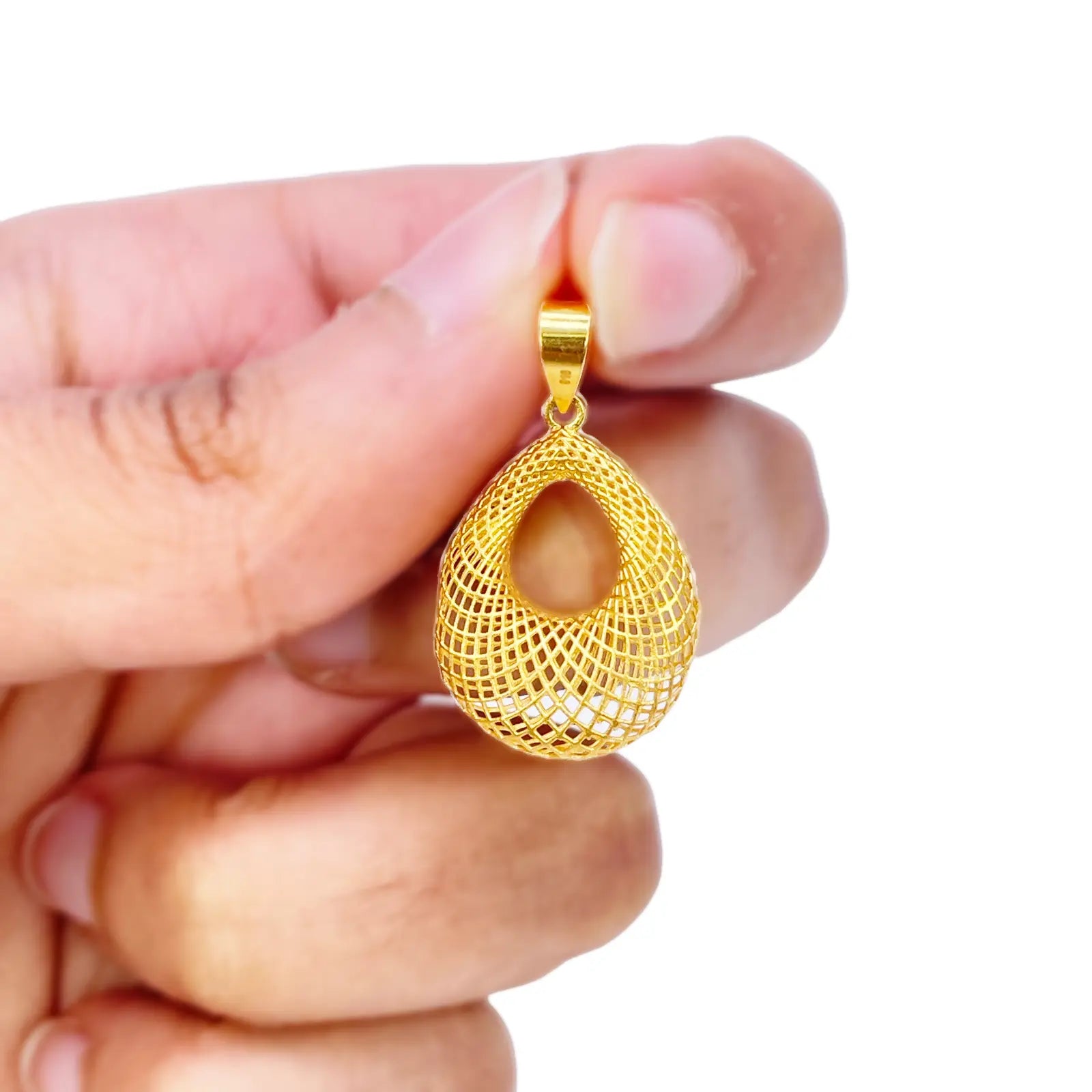22ct Yellow Gold Mesh Matt Big Oval Pendant 25mm Length 