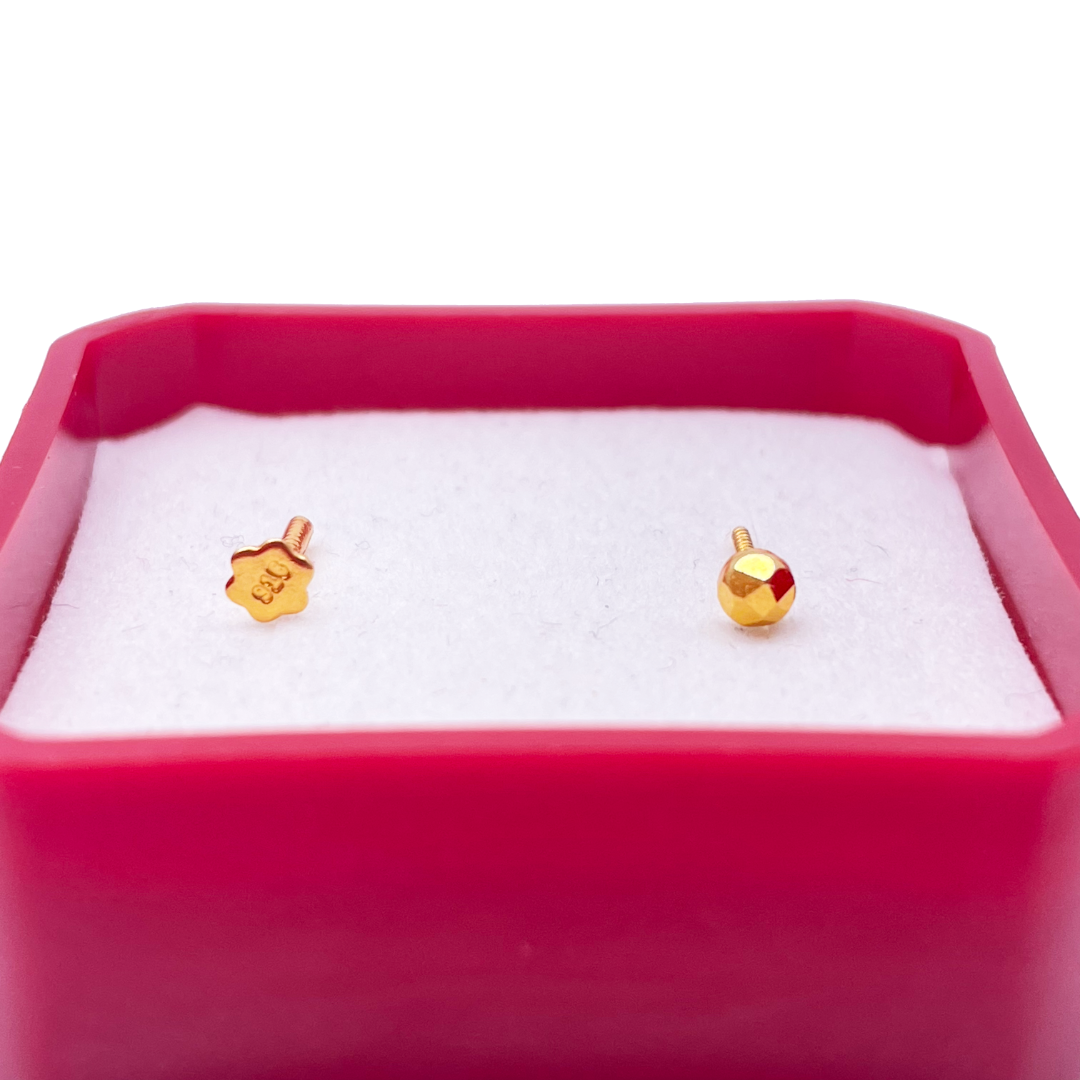 22ct Yellow Gold Plain Gold Diamond Cut design Nose Stud 2.8 MM 