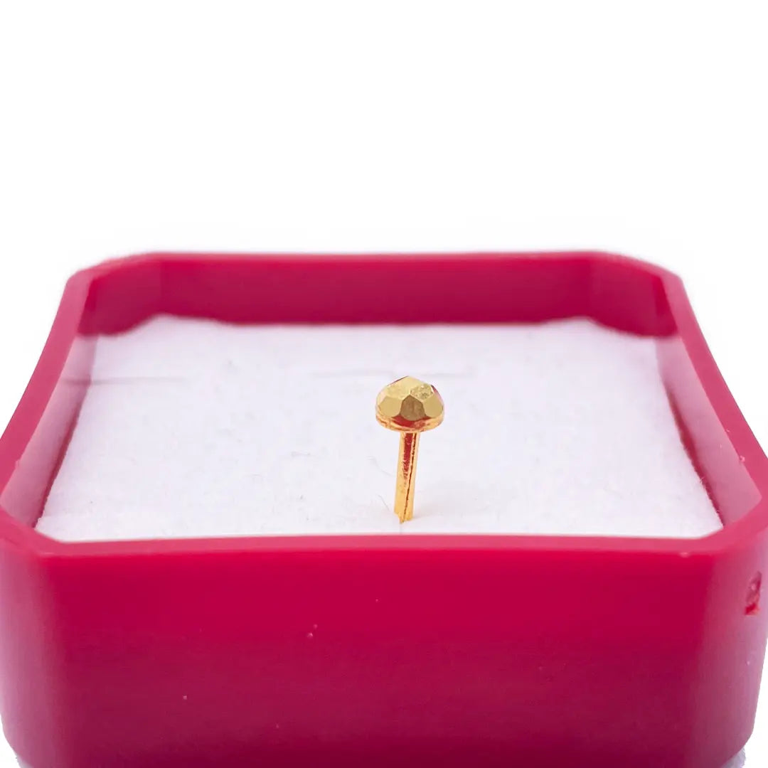 22ct Yellow Gold Plain Gold Diamond Cut design Nose Stud 3.7 MM 