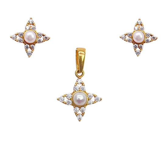 22ct Yellow Gold Round Freshwater Pearl Star Pendant and Star Earrings Set 
