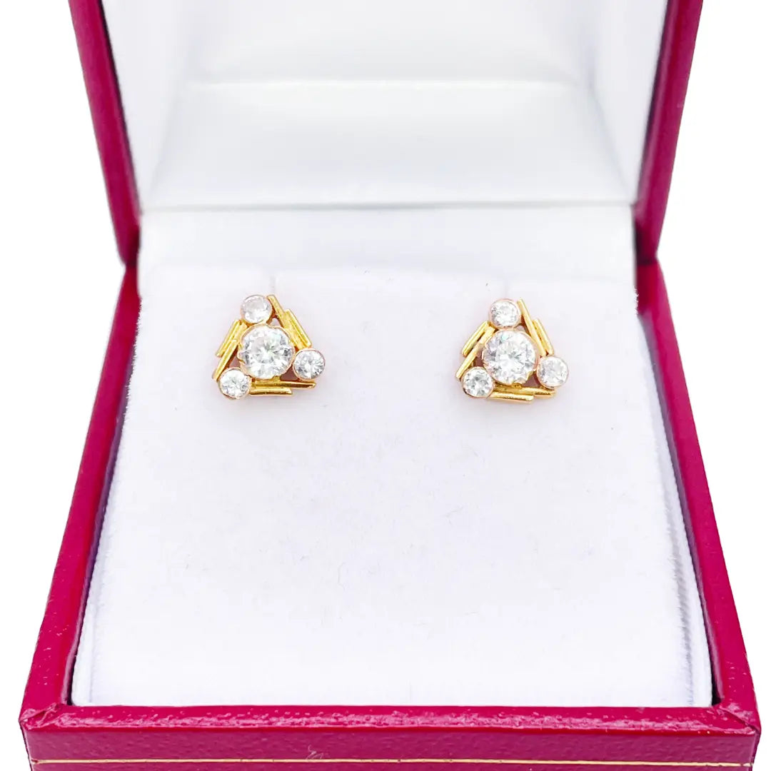 22ct Yellow Gold Triangle High Polished Stud Earrings 7.9mm Width 