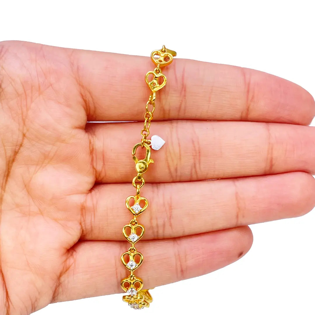 22ct Yellow Gold & Cubic Zirconia Fancy Heart Bracelet 7 inches 