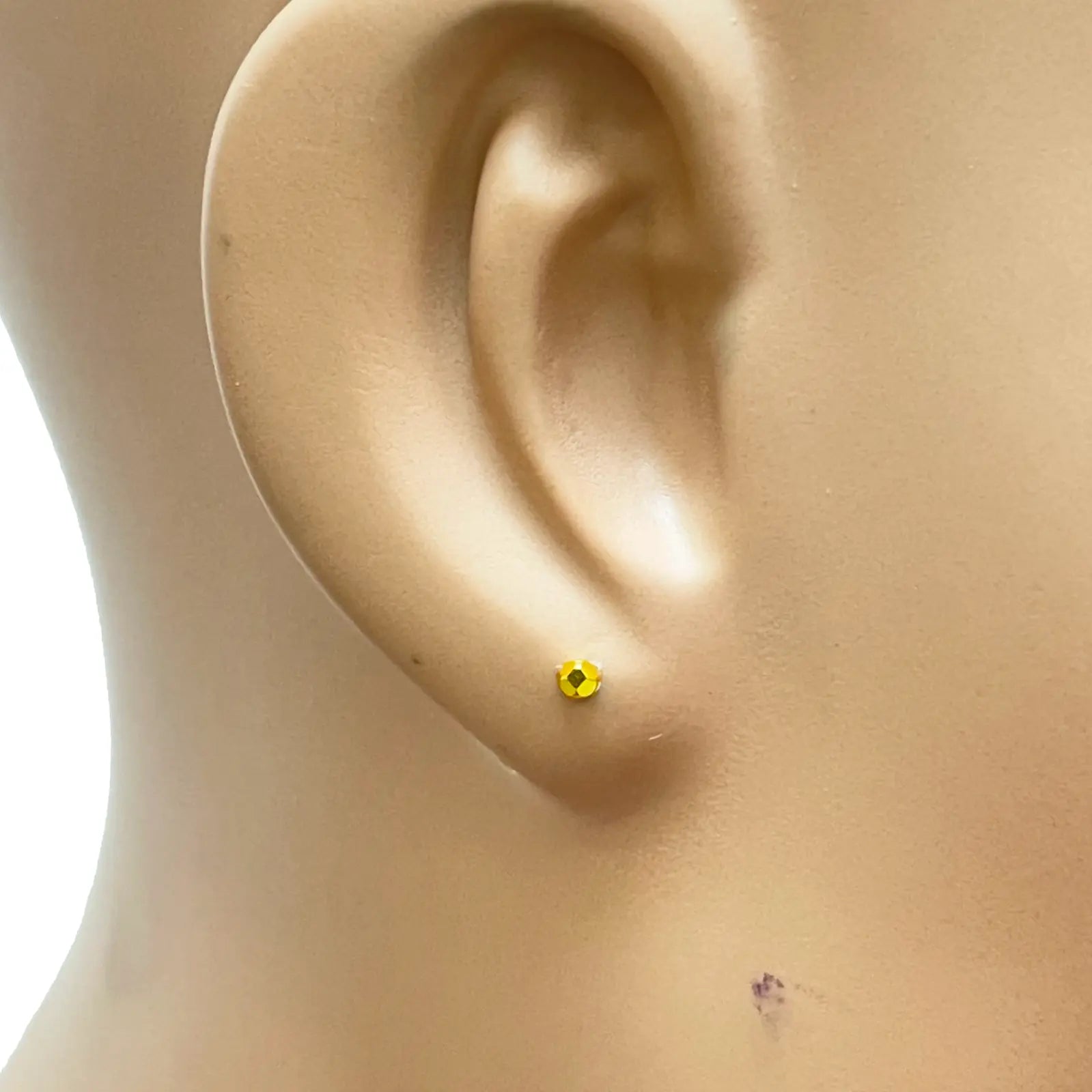 22ct Yellow Plain Gold Diamond Cut Children's Stud earrings set 2.3mm 