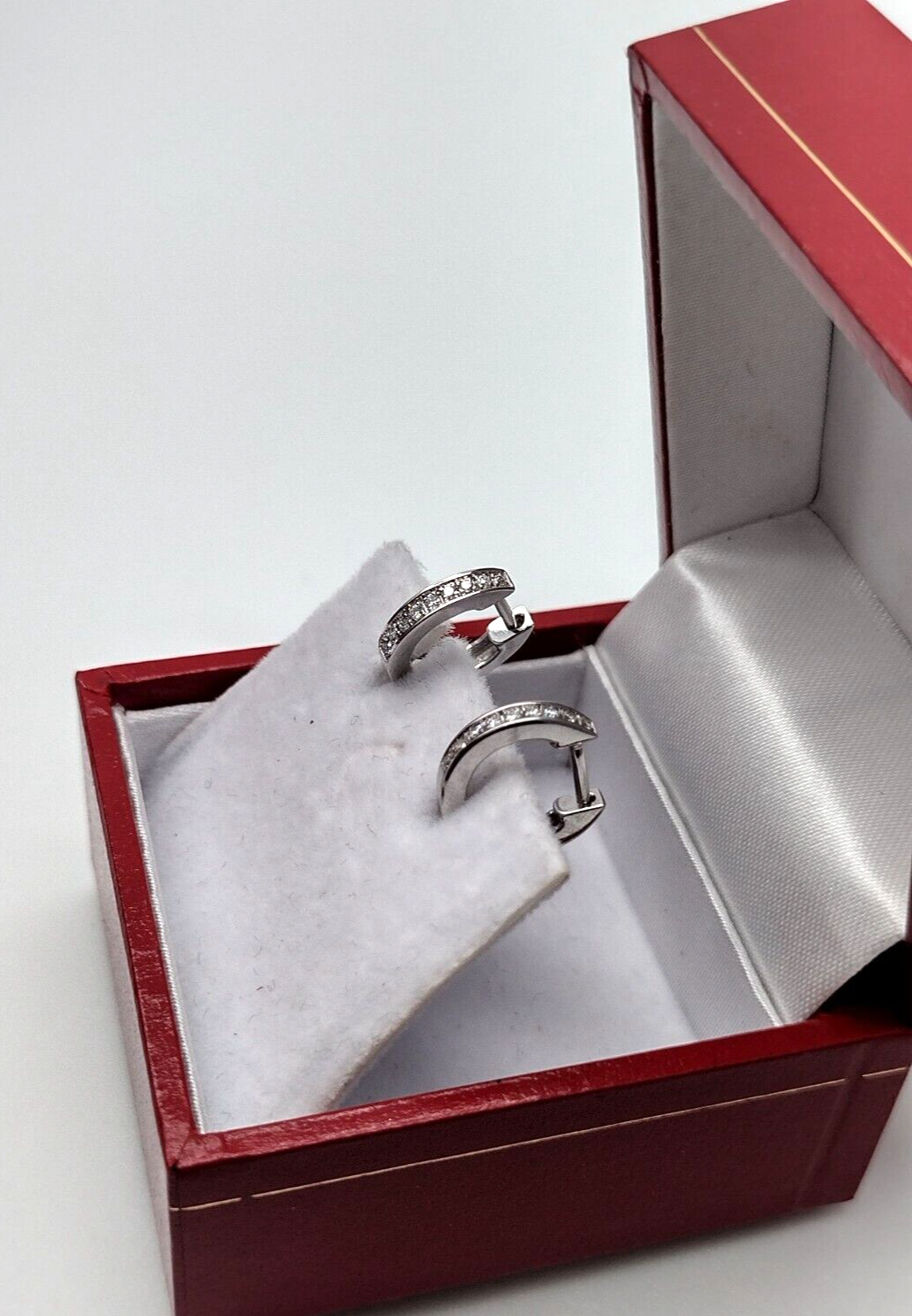 14ct White Gold & Diamond Pair of Mini Huggie Hoop Earrings 0.12 carats 