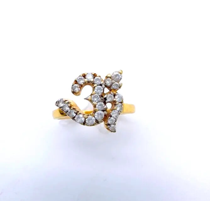 22ct Yellow Gold & Cubic Zirconia OM Ring, 3.0gm 