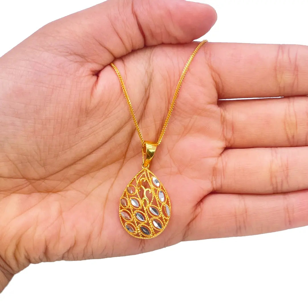 22ct Yellow Gold Diamond Cut Design 2 Tone Earrings, Pendant & Chain Necklace 