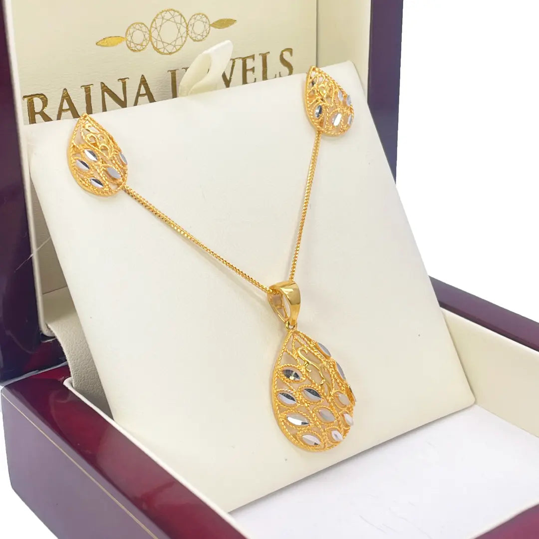 22ct Yellow Gold Diamond Cut Design 2 Tone Earrings, Pendant & Chain Necklace 