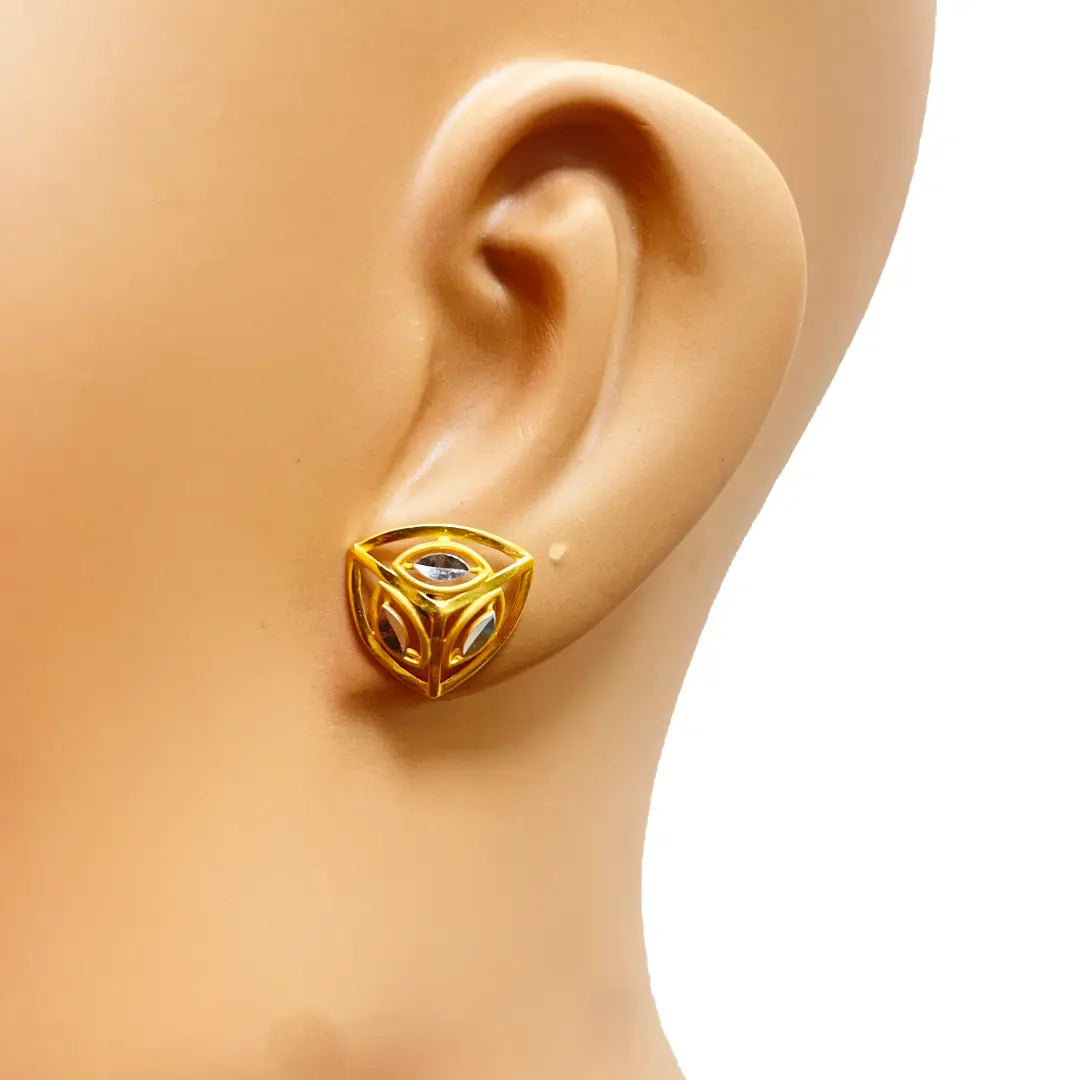 22ct Yellow Gold Diamond Cut Design Two Tone Earrings, Pendant & Chain Necklace 