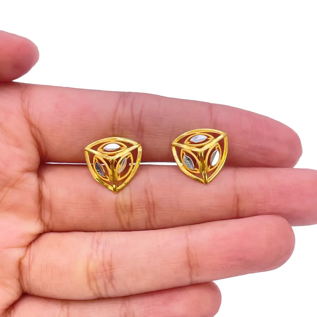 22ct Yellow Gold Diamond Cut Design Two Tone Earrings, Pendant & Chain Necklace 