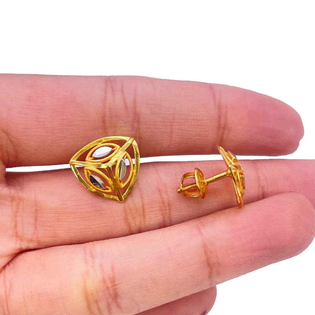 22ct Yellow Gold Diamond Cut Design Two Tone Earrings, Pendant & Chain Necklace 