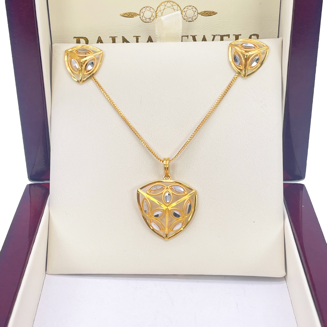 22ct Yellow Gold Diamond Cut Design Two Tone Earrings, Pendant & Chain Necklace