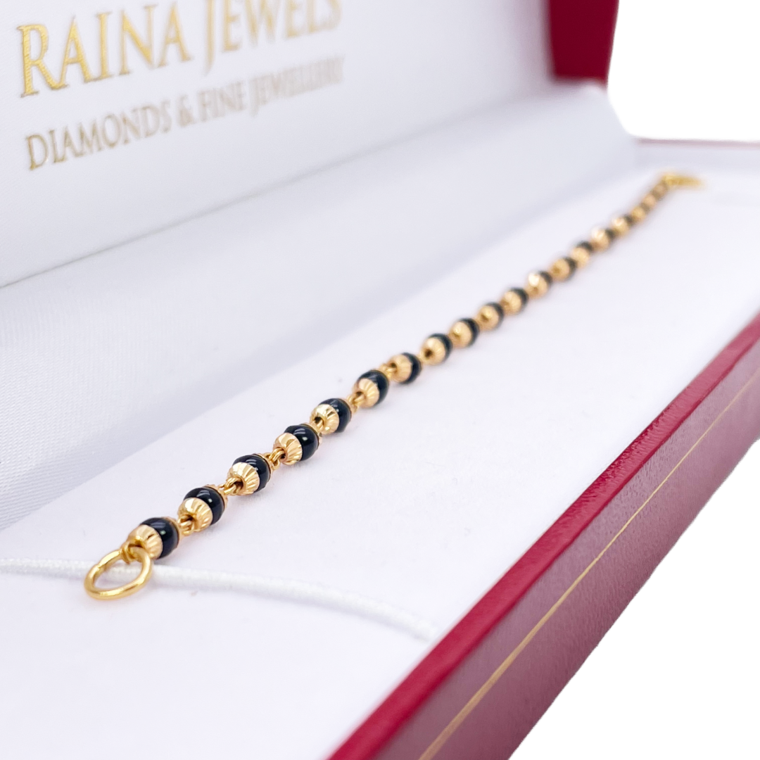 22ct Yellow Gold Traditional Black Beaded Mangalsutra Bracelet 6 Inches