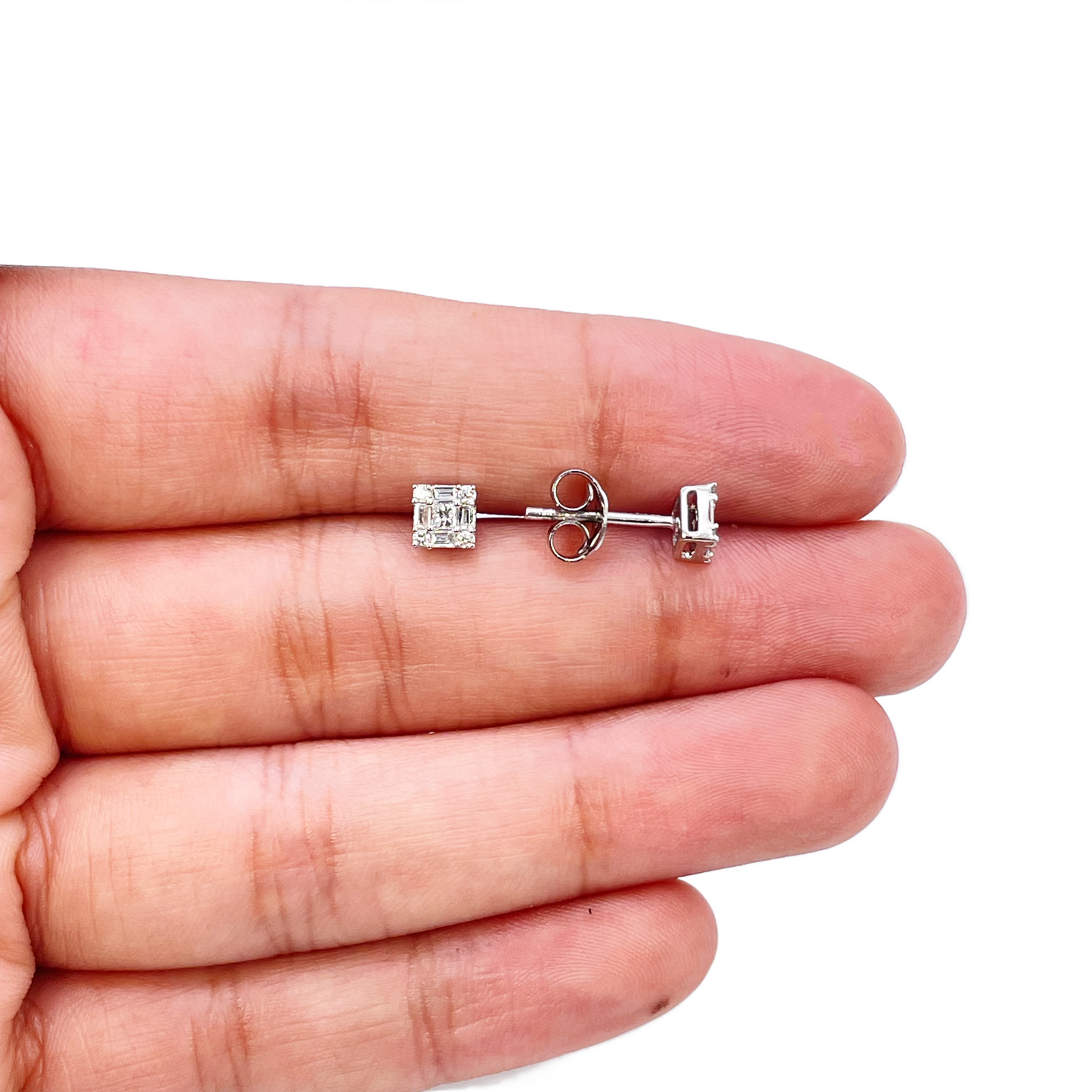 14ct White Gold Round & Baguette & Square Shaped Diamond Studs Earrings 0.20ct 