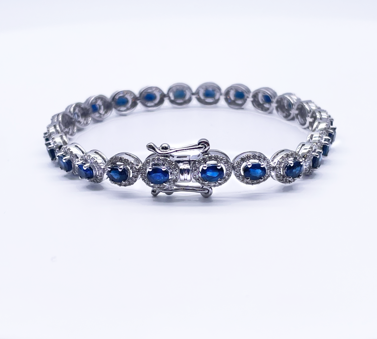 14ct White Gold Diamond & Blue Sapphire Cluster Tennis Bracelet 6.41ct 7'' inch