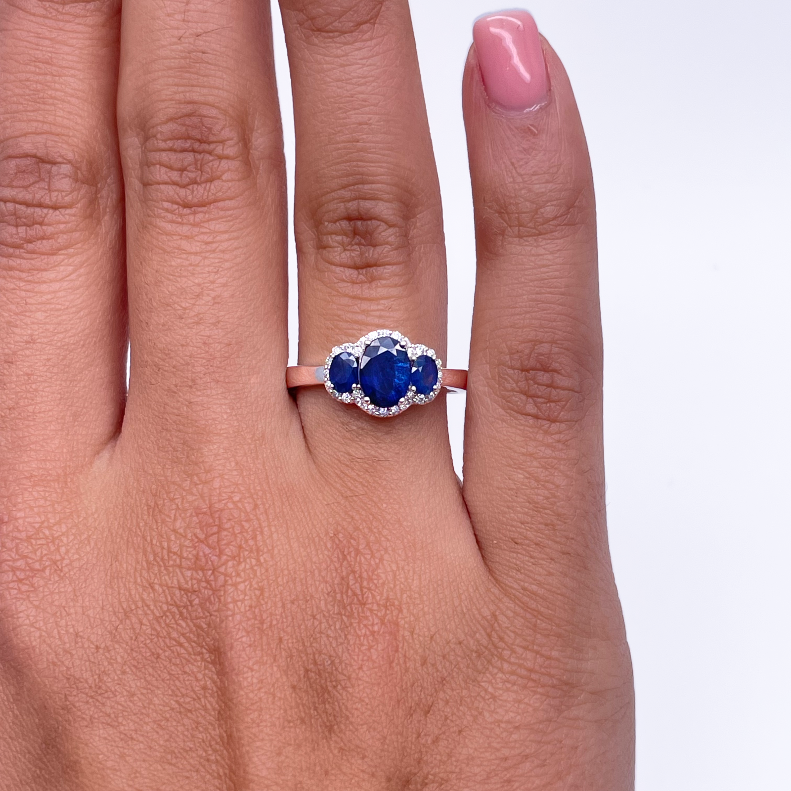 18ct White Gold Three-Stone Blue Sapphire & Diamond Cluster Oval Ring 1.76ct  Diamond Ring