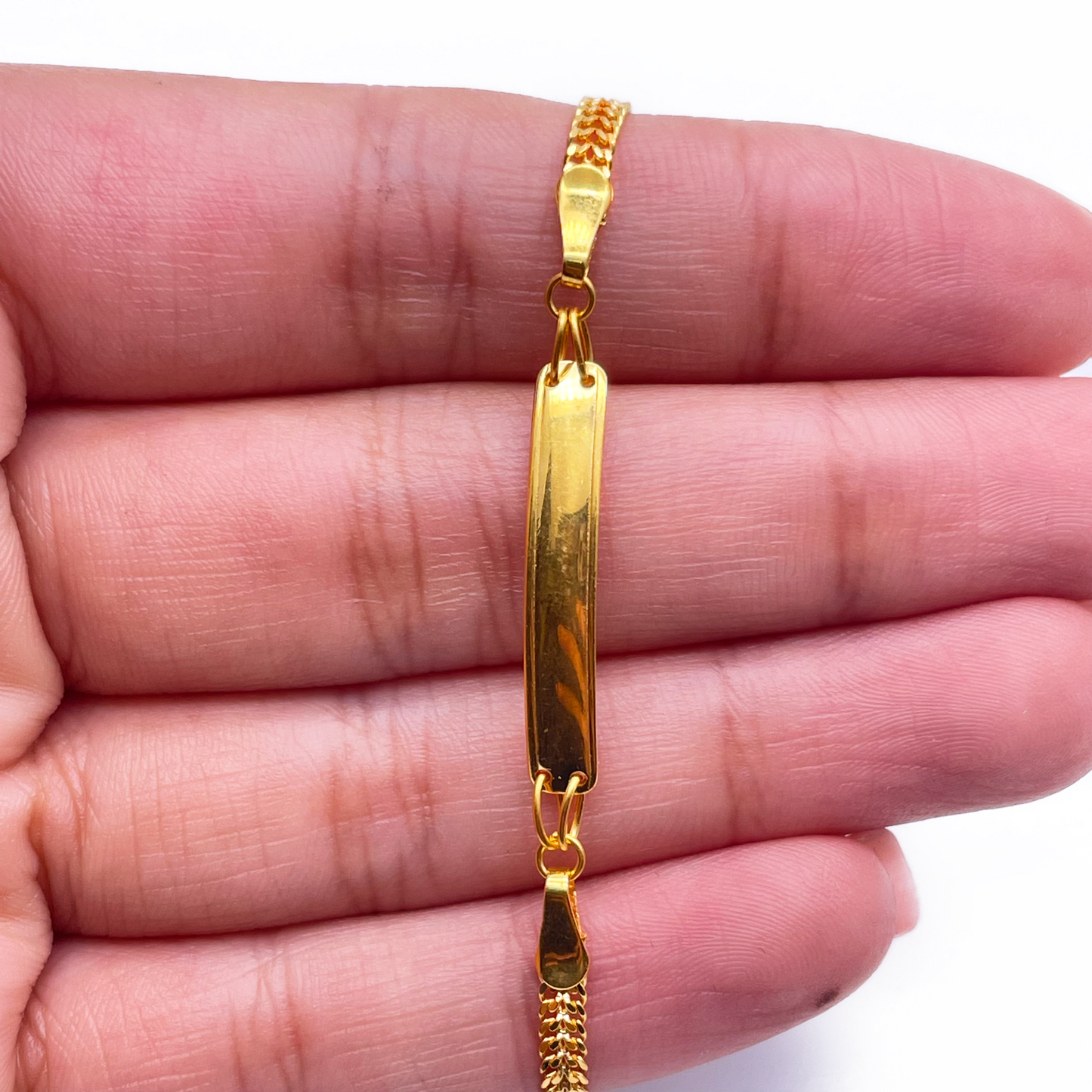22ct Yellow Gold Kids' Engravable Bar Curb Chain Bracelet - 5 Inch