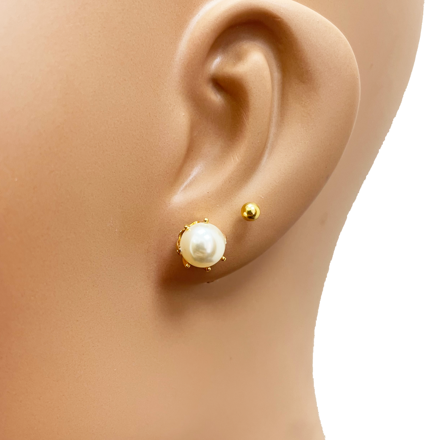 22ct Yellow Gold Claw Set Pearl Earrings