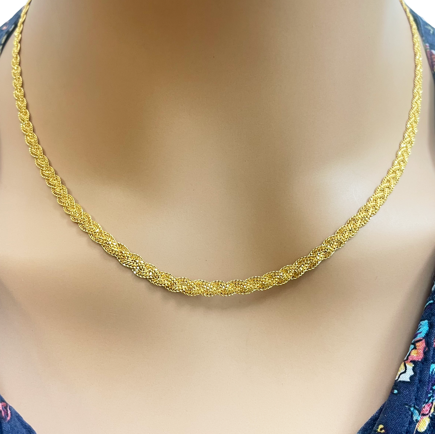 22ct Yellow Gold Filigree Braided Fox Necklace 18''inches 3.8mm Width