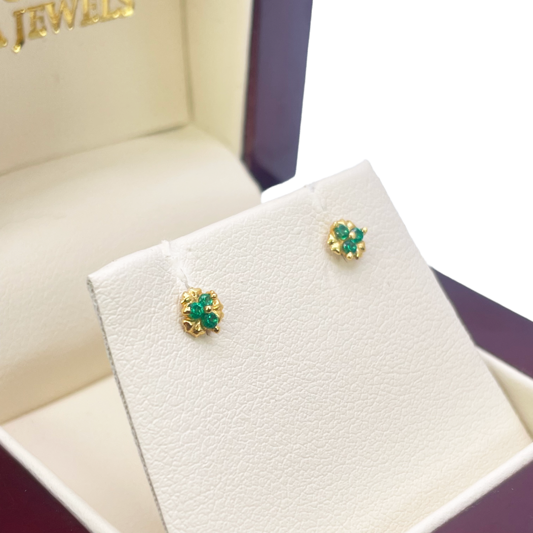 22ct Yellow Gold Green Cubic Zircon Children's earrings claw set