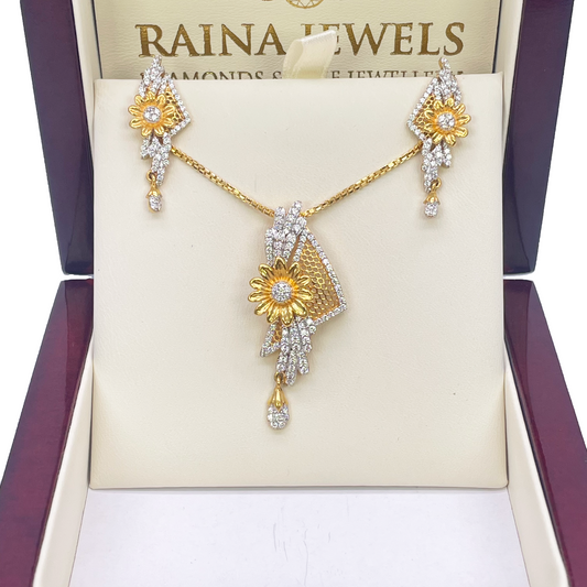 22ct Yellow Gold Gorgeous Floral Cubic Zirconia Necklace & Drop Earring Studs