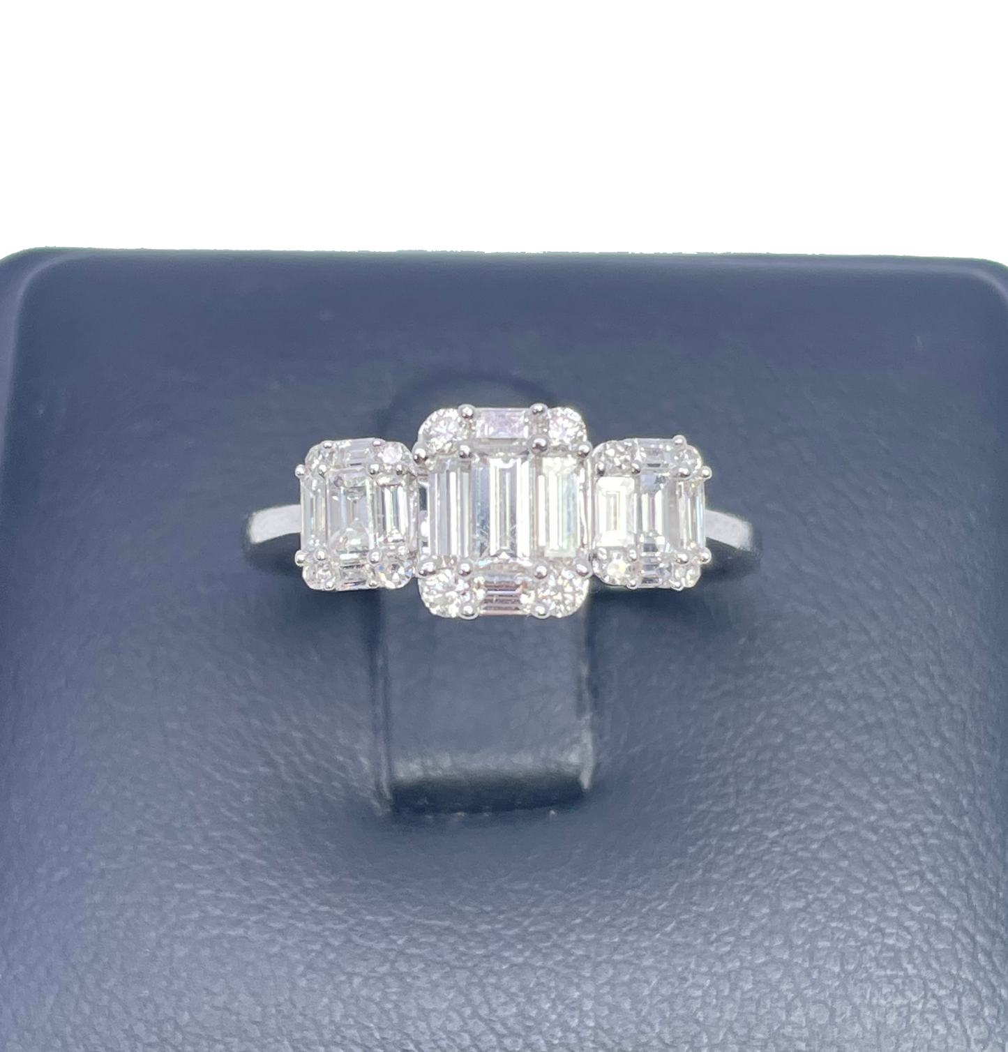 18ct White Gold Round Diamond & Baguette Trilogy Ring 0.98ct