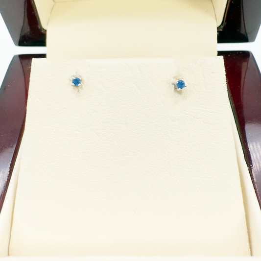 18ct White Gold Natural Round Sapphire Kids Children's Stud Earrings 0.04ct