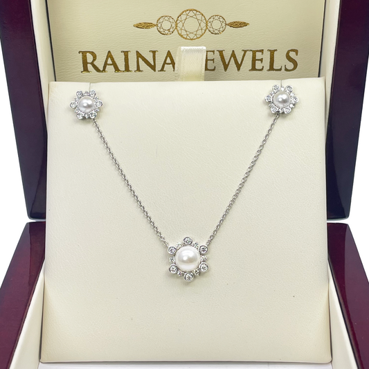 18ct White Gold Diamond & Freshwater Pearls Flower Necklace/Earrings Set 2.62ct