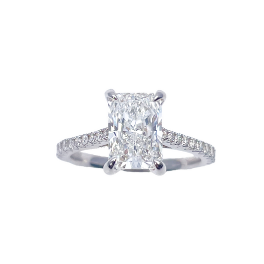 18ct White Gold 4-Claw Lab Grown Radiant Diamond Engagement Ring 2.28ct GIA