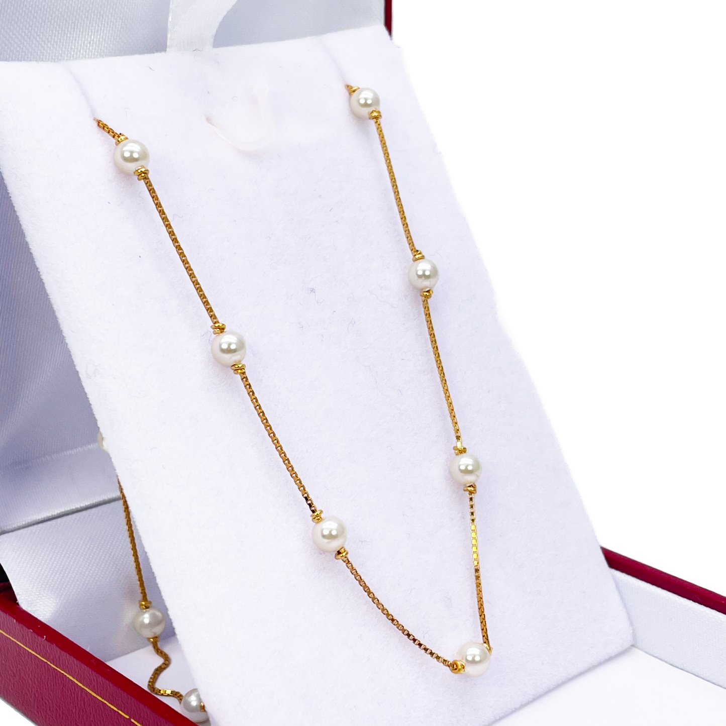 22ct Yellow Gold Elegant Ladies Synthetic Pearl Necklace 18'' inches