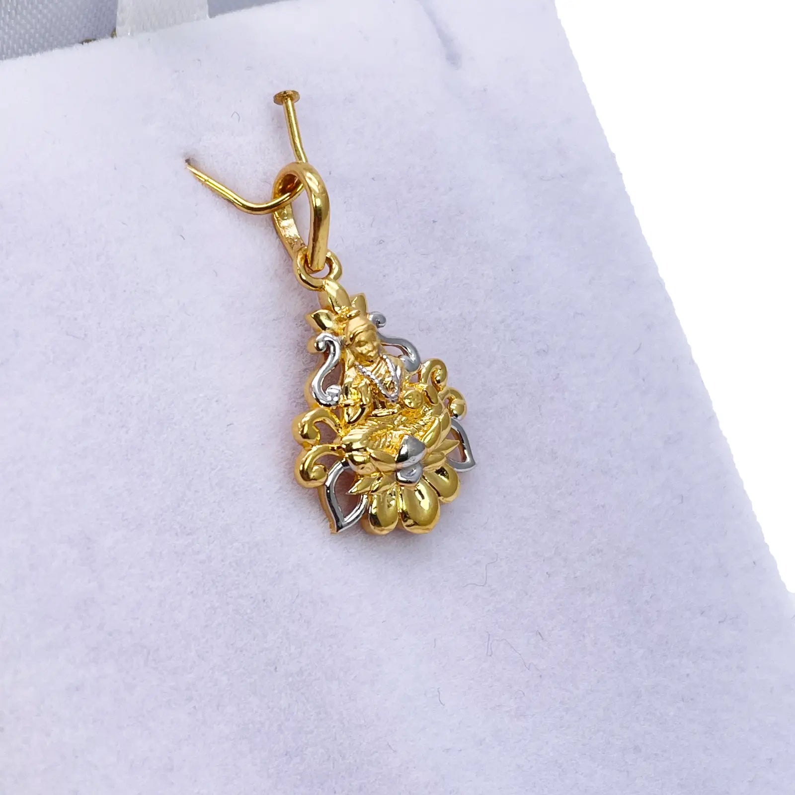 22ct Yellow Gold High Polished & Matt Lakshmi  Pendant 