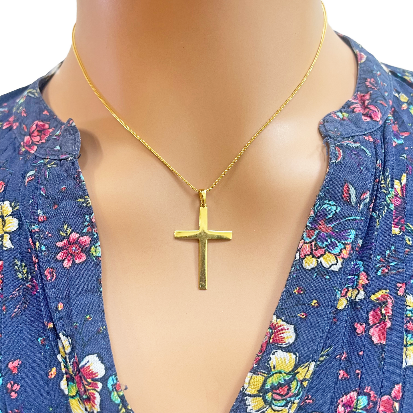 22ct Yellow Gold High Polished Lightweight Classic Cross Pendant