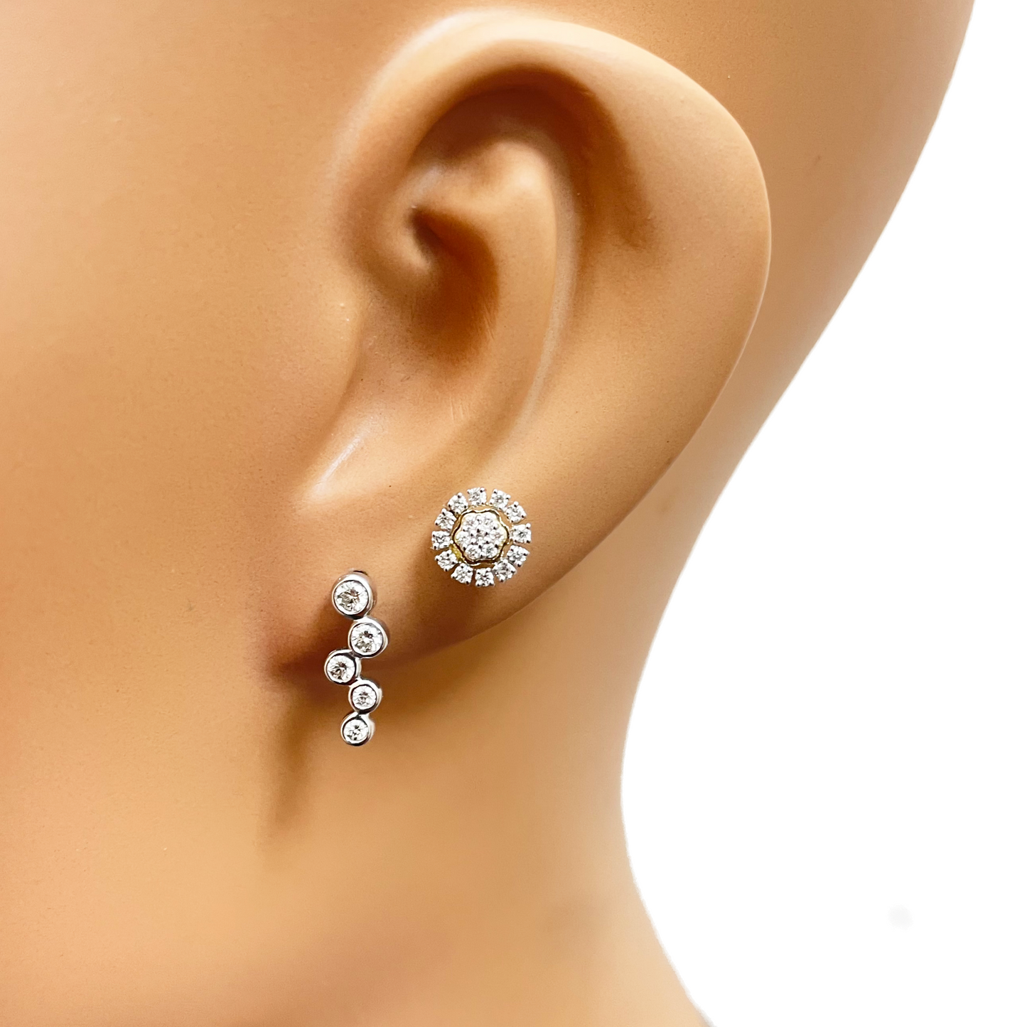 18ct Yellow Gold Diamond Floral Round Nose Stud 0.12ct 7.1mm Width