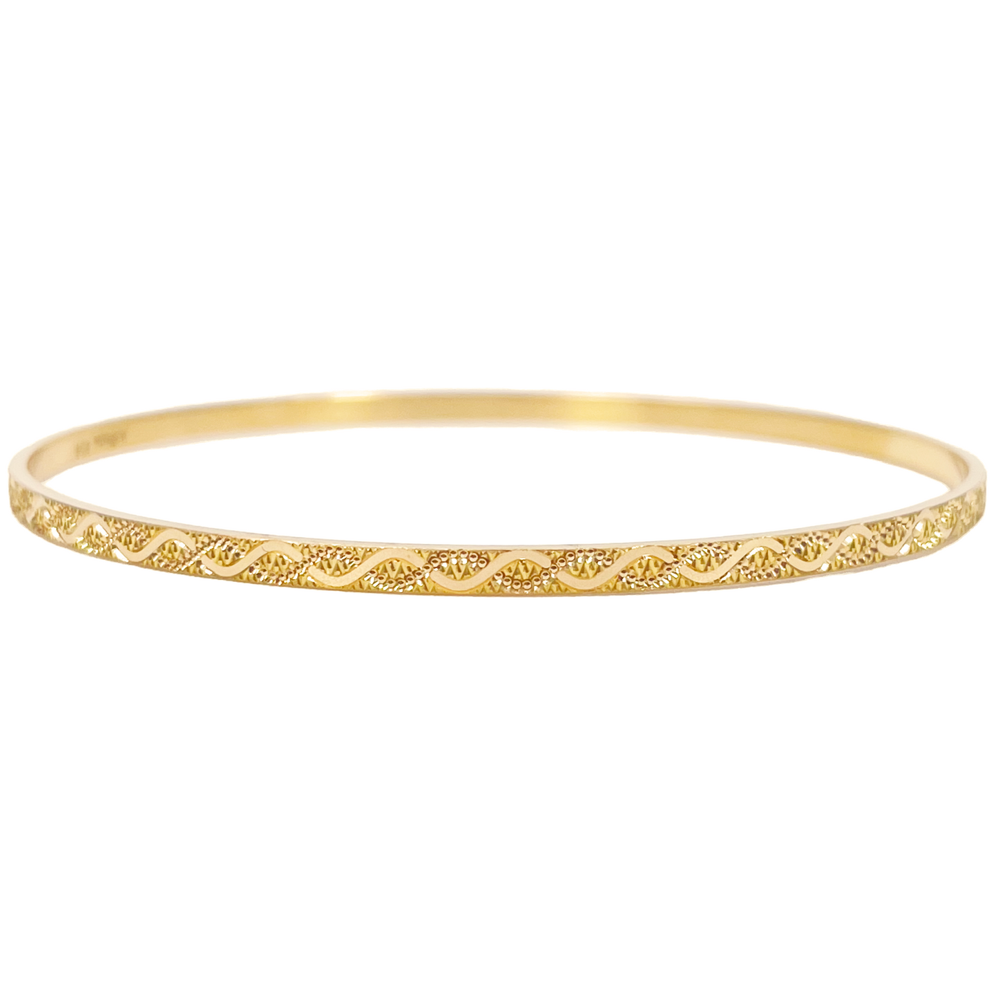 22ct Yellow Gold Set Of Two Solid Round Diamond Cut Swirl Design Bangle Inside DIameter: 19.1mm