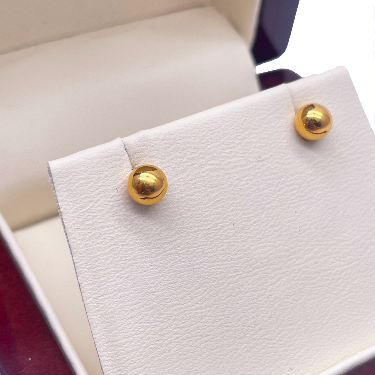 22ct Yellow Gold High Polished Round Plain Ball Stud Earrings 5mm