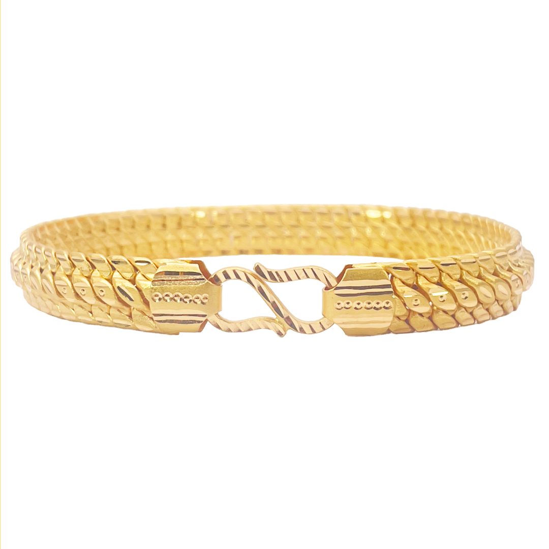 22ct Gold Cowboy Gents Diamond Cut Lightweight Bracelet 8.4 Inches 9mm Width 