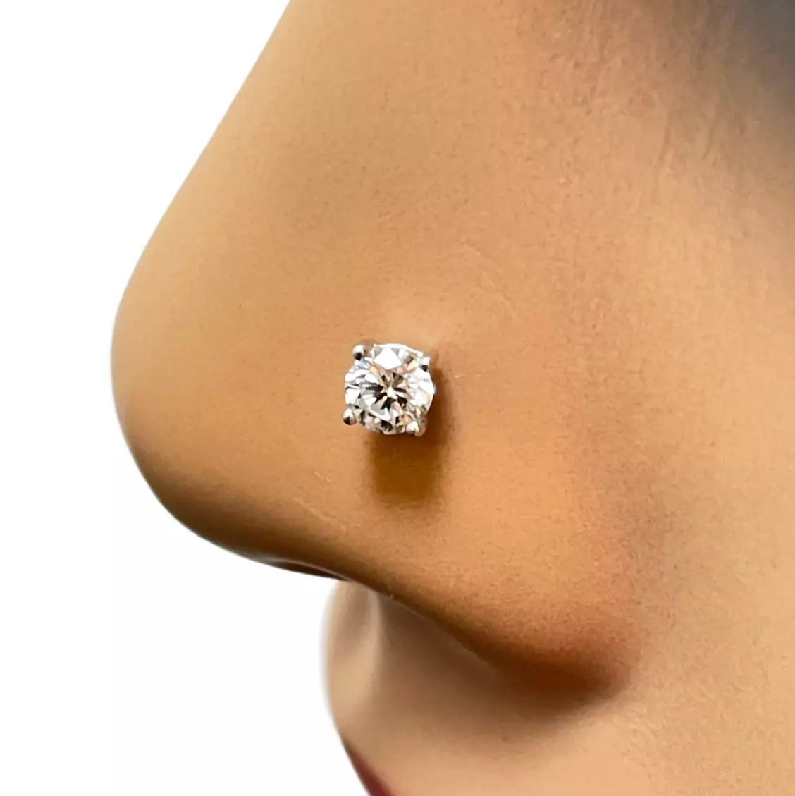 18ct White Or Yellow Gold Diamond Nose Stud Pin 0.15ct 4claw 3.4mm Width