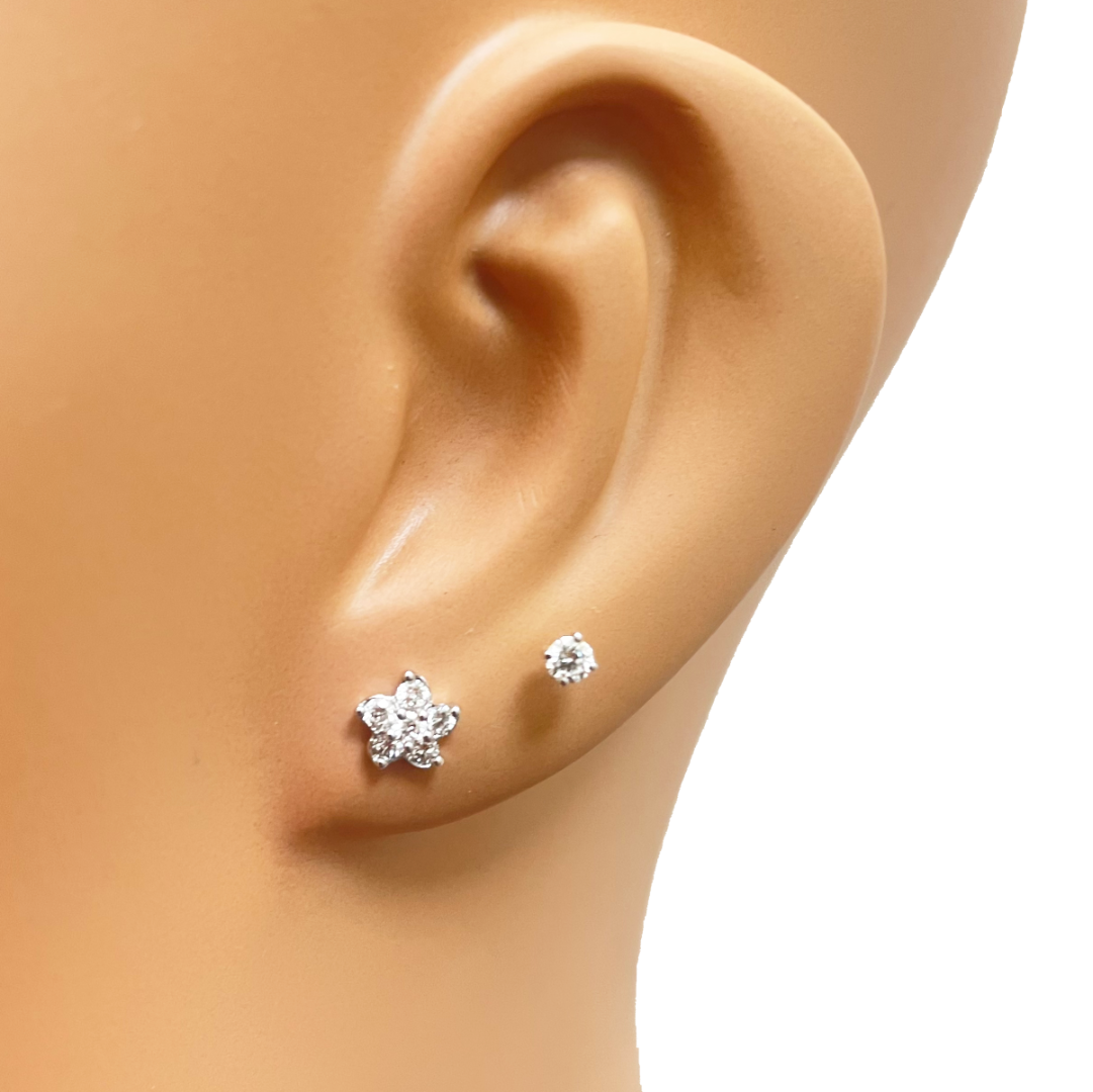 18ct White Gold Floral Round Diamonds Fancy Studs Earrings 0.25ct