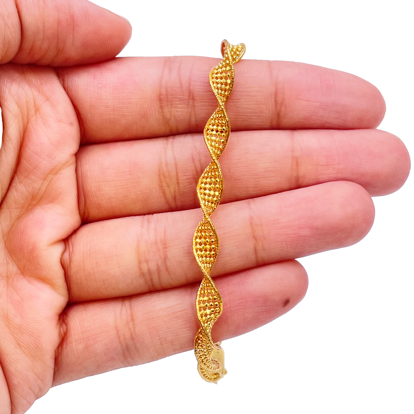 22ct Yellow Gold Twisted Mesh Bracelet 7 inches 5.2mm width