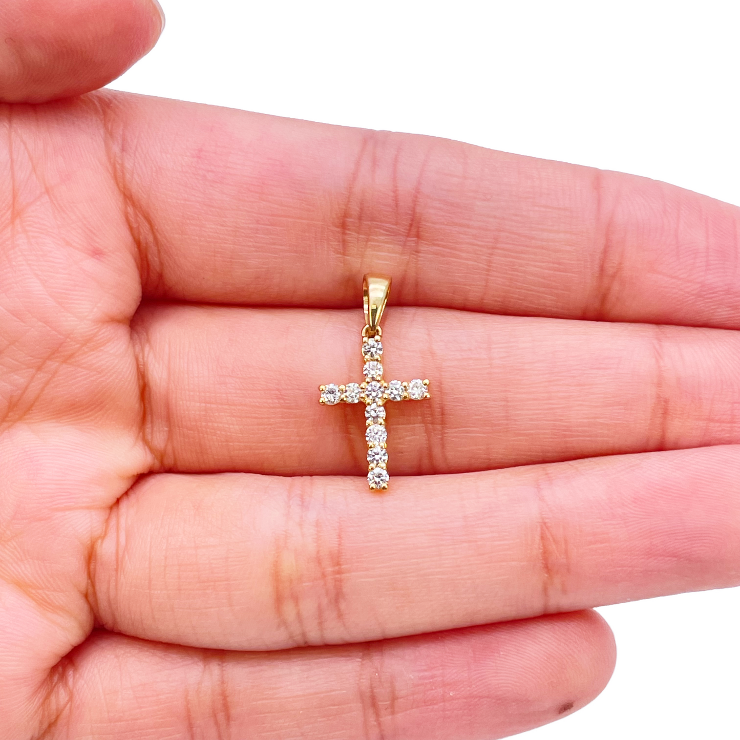 18ct White Or Yellow Gold Natural Diamond Prong Cross Pendant 0.24ct