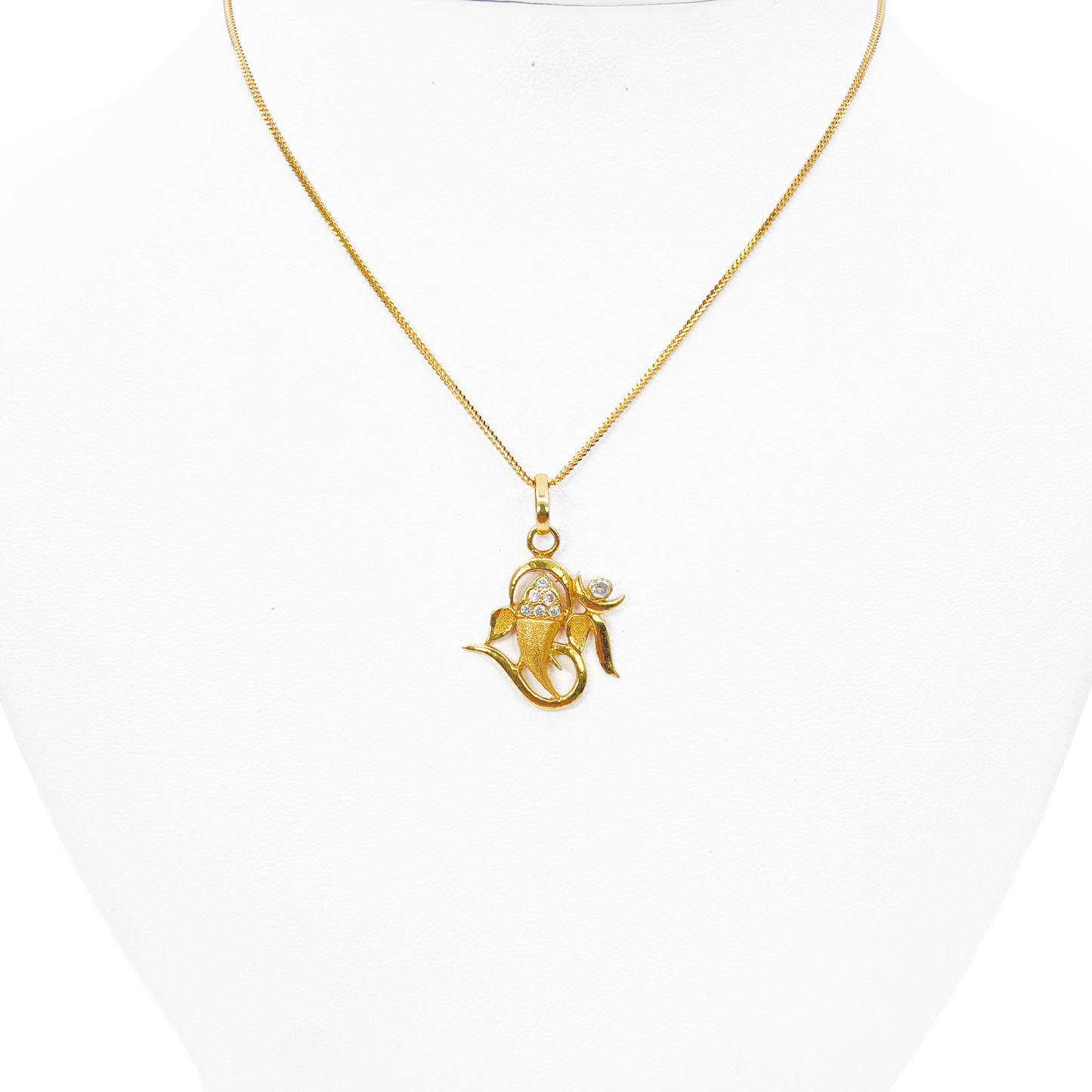 22ct Yellow Gold Beautiful High Polished & Matt Ganesha Pendant 22mm Length