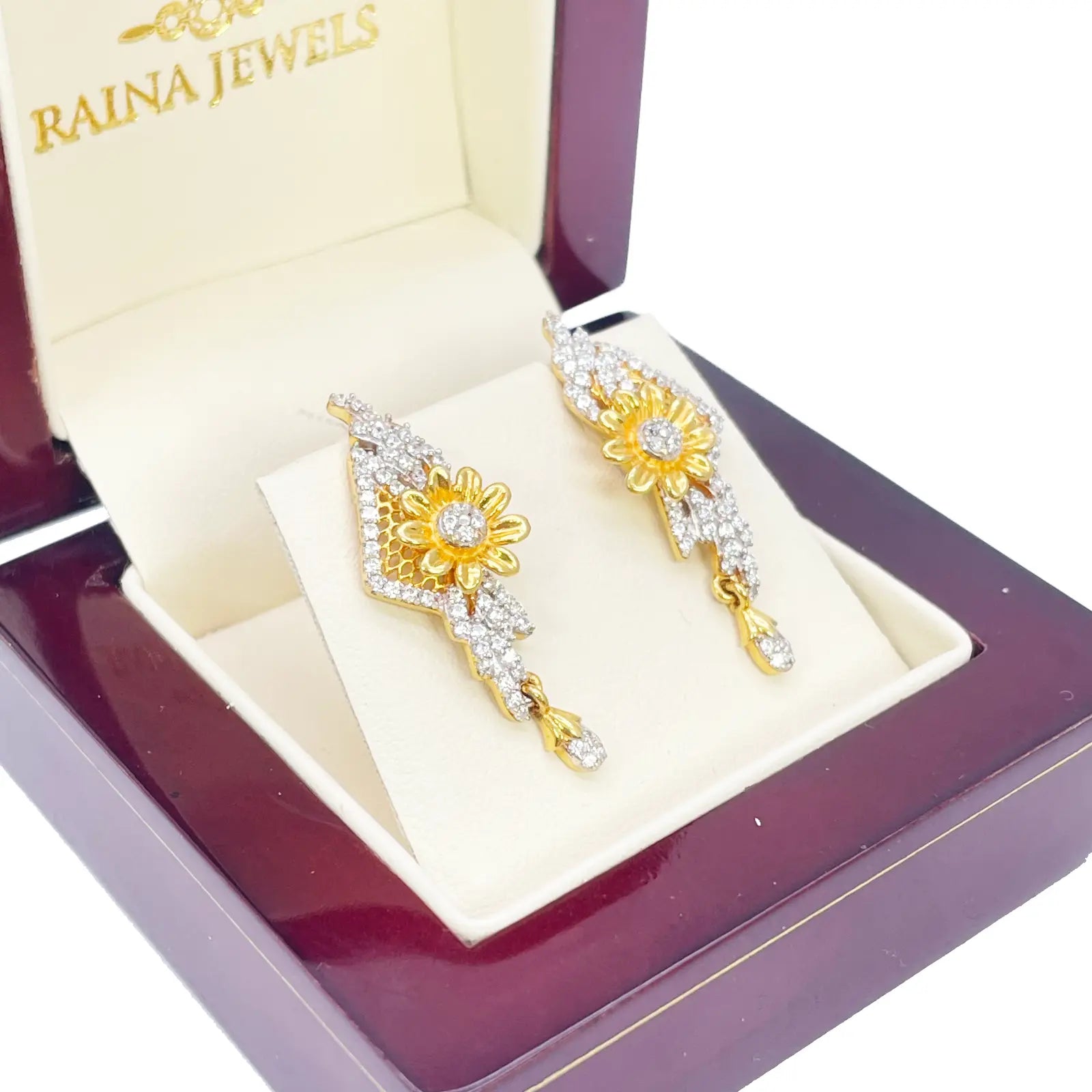 22ct Yellow Gold Flower Design Ladies Stud Drop Earrings 31mm Length 