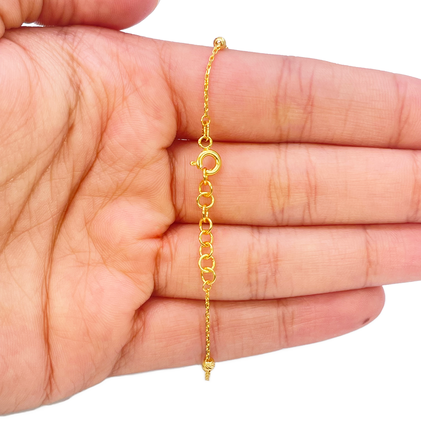22ct Yellow Gold Diamond Cut Nine Beaded Chain Link Bracelet 7.5 Inches