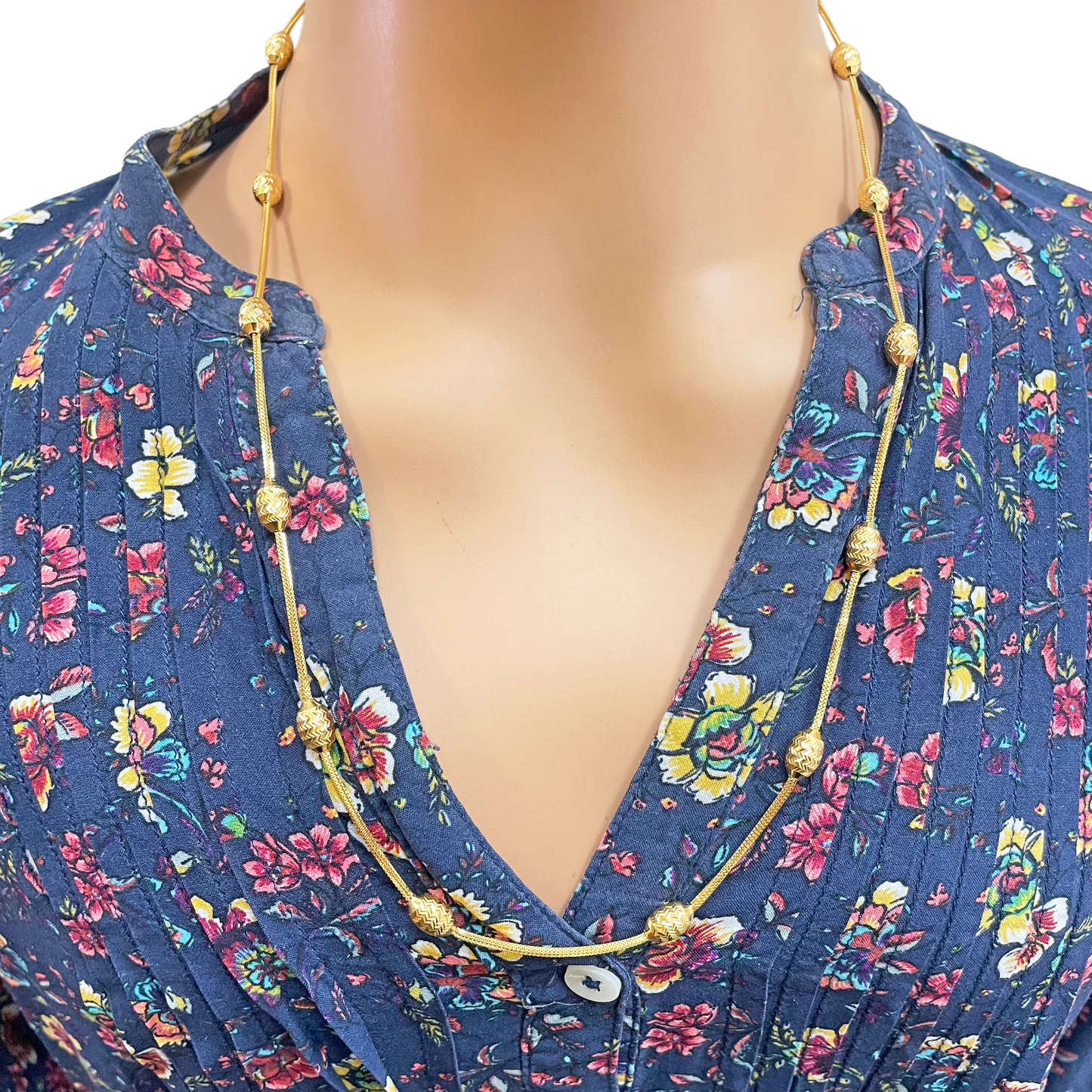 22ct Yellow Gold Diamond Cut Beaded Slip-On Necklace & Matching Drop Earrings