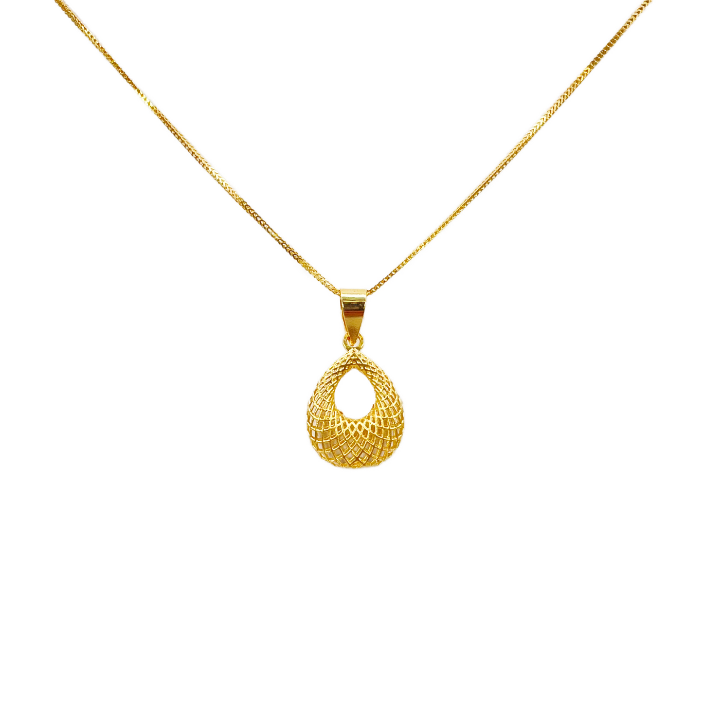 22ct Yellow Gold Mesh Matt Small Oval Pendant 20mm Length