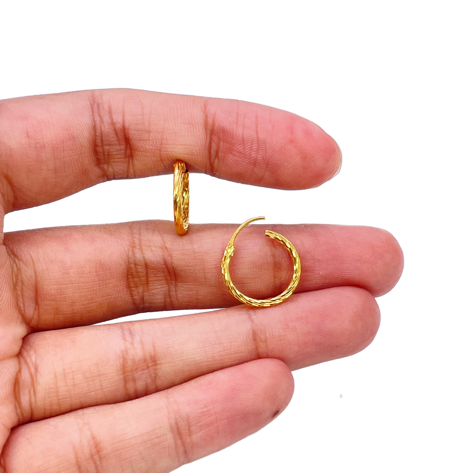 22ct Gold Hoop Earrings Pair Of Diamond Cut High Polished Hoops 11mm Diameter 