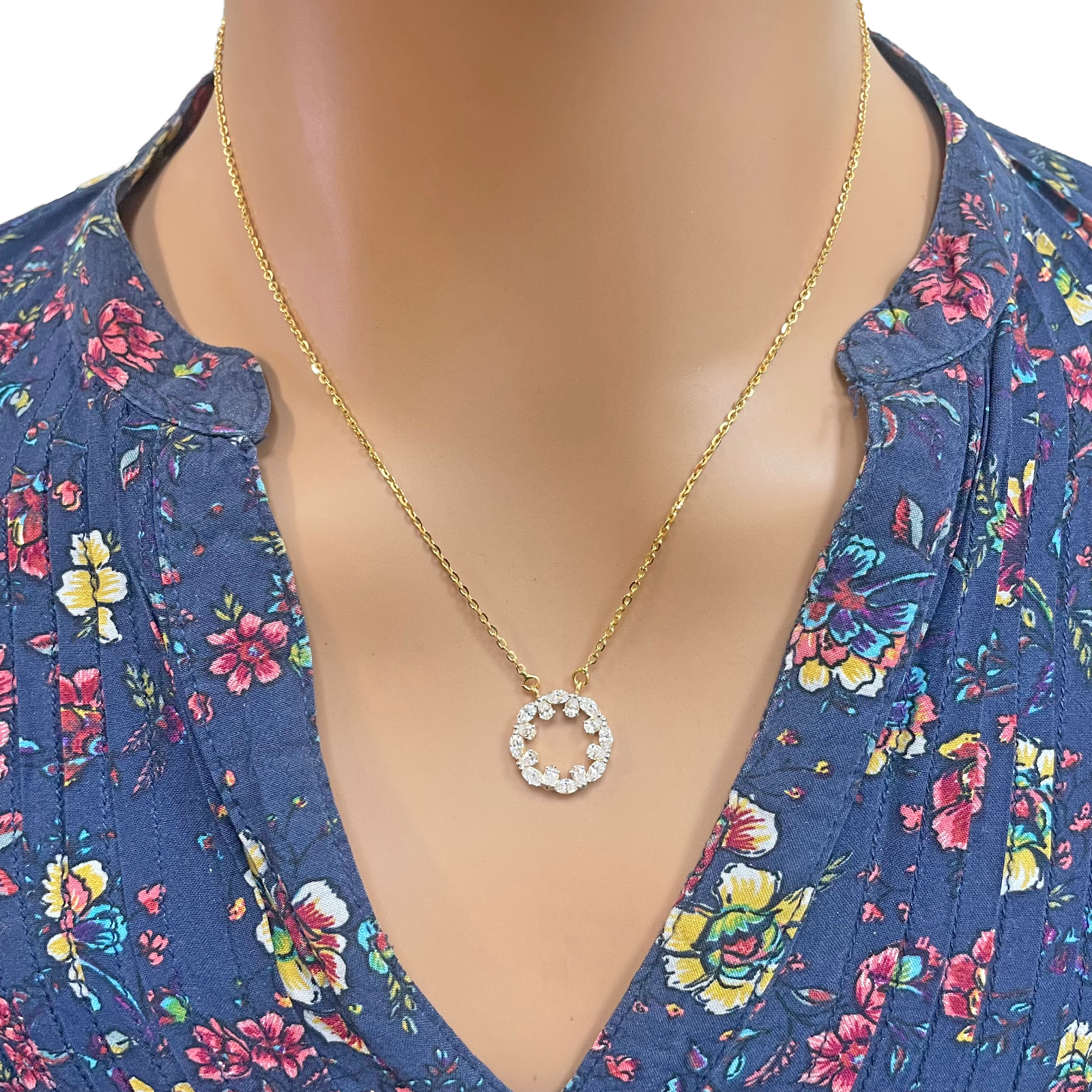 22ct Yellow Gold Ladies Sparkly Cubic Zirconia 17.5 Inch Necklace & Stud Earrings Set 