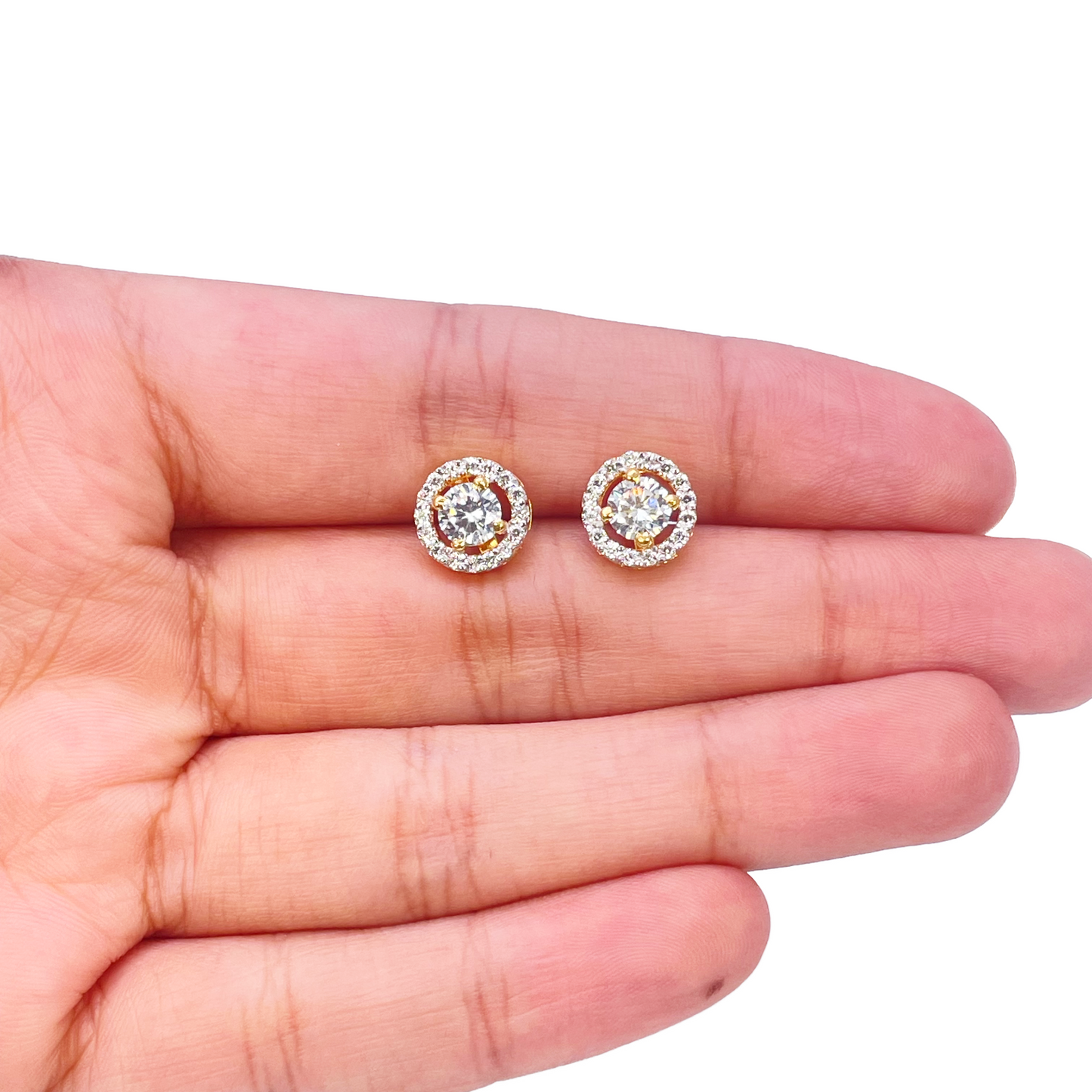 22ct Yellow Gold Sparkly Cubic Zirconia Halo 17.5 Inch Necklace, Pendant & Stud Earrings Set