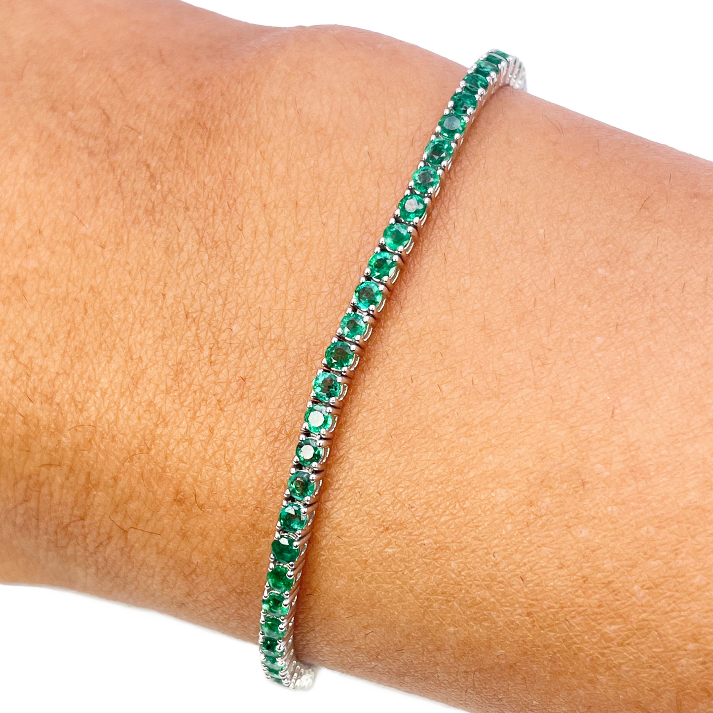 18ct White Gold Natural Round Emerald Tennis Bracelet 2.90ct 7 Inches Length