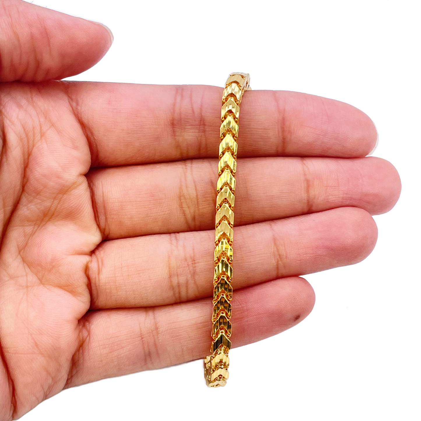 22ct Gold Bracelet Franco Diamond Cut High Polished Lightweight 8.5 Inches 